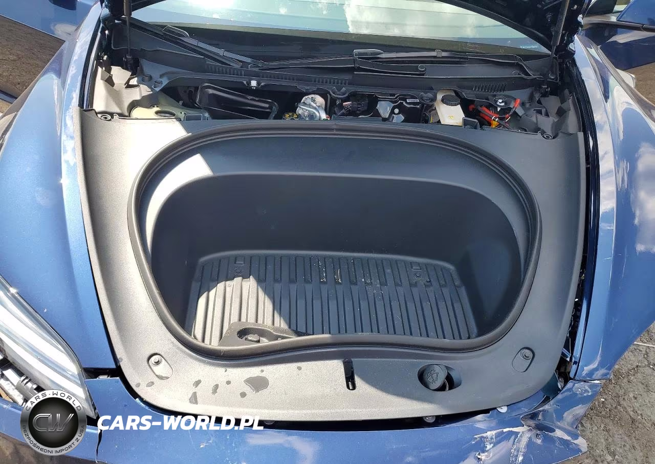 2026 Tesla Model 3 VIN:5YJ3E1EA4TF203758 - 11
