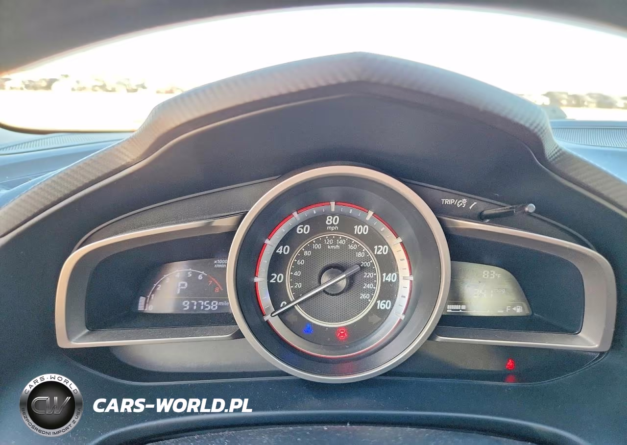 2016 Mazda 3 Sport VIN:JM1BM1U7XG1335216 - 9