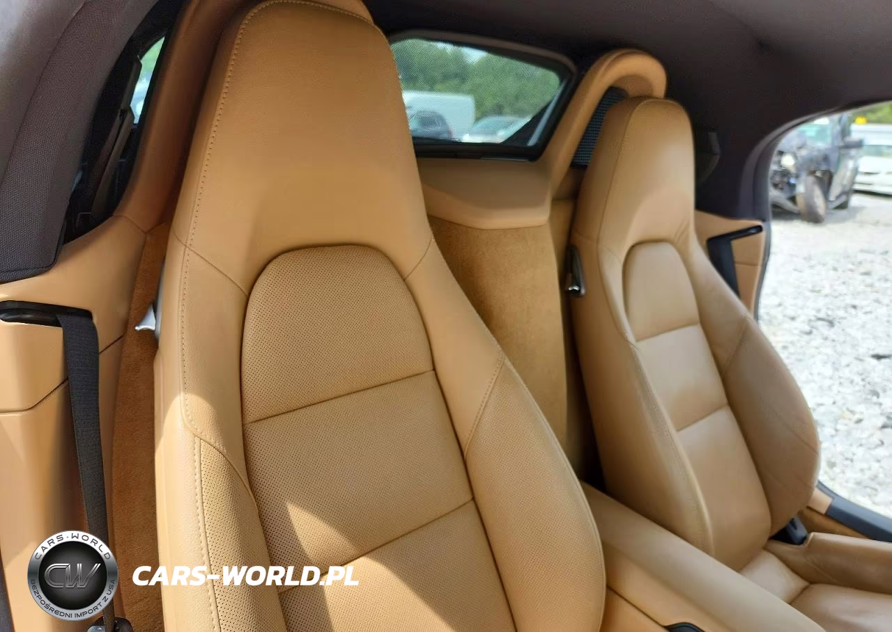 2013 Porsche Boxster VIN:WP0CA2A88DS114235 - 10