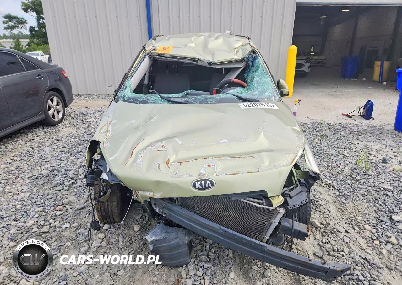 2013 Kia Soul Base VIN:KNDJT2A58D7489147 - 5