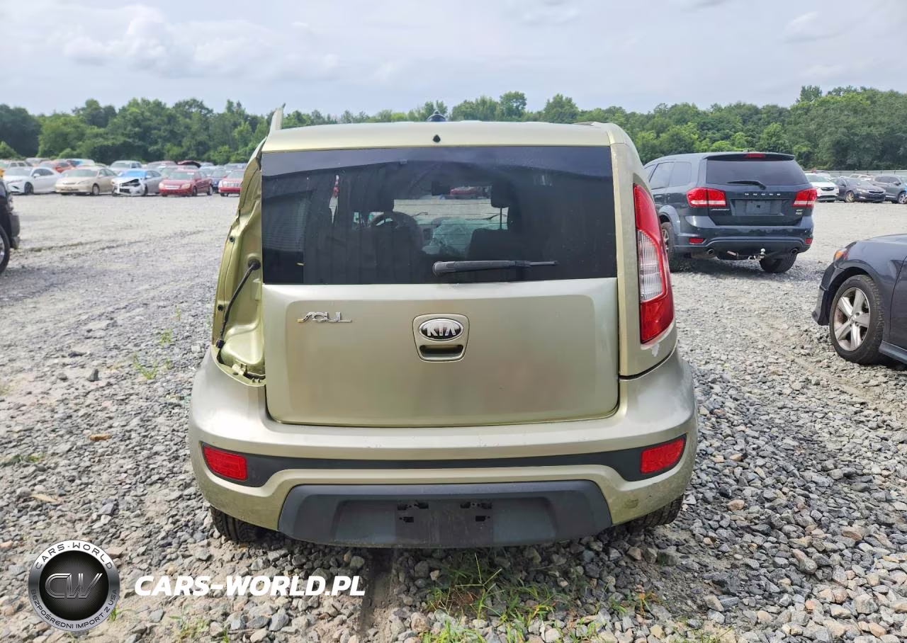 2013 Kia Soul Base VIN:KNDJT2A58D7489147 - 6