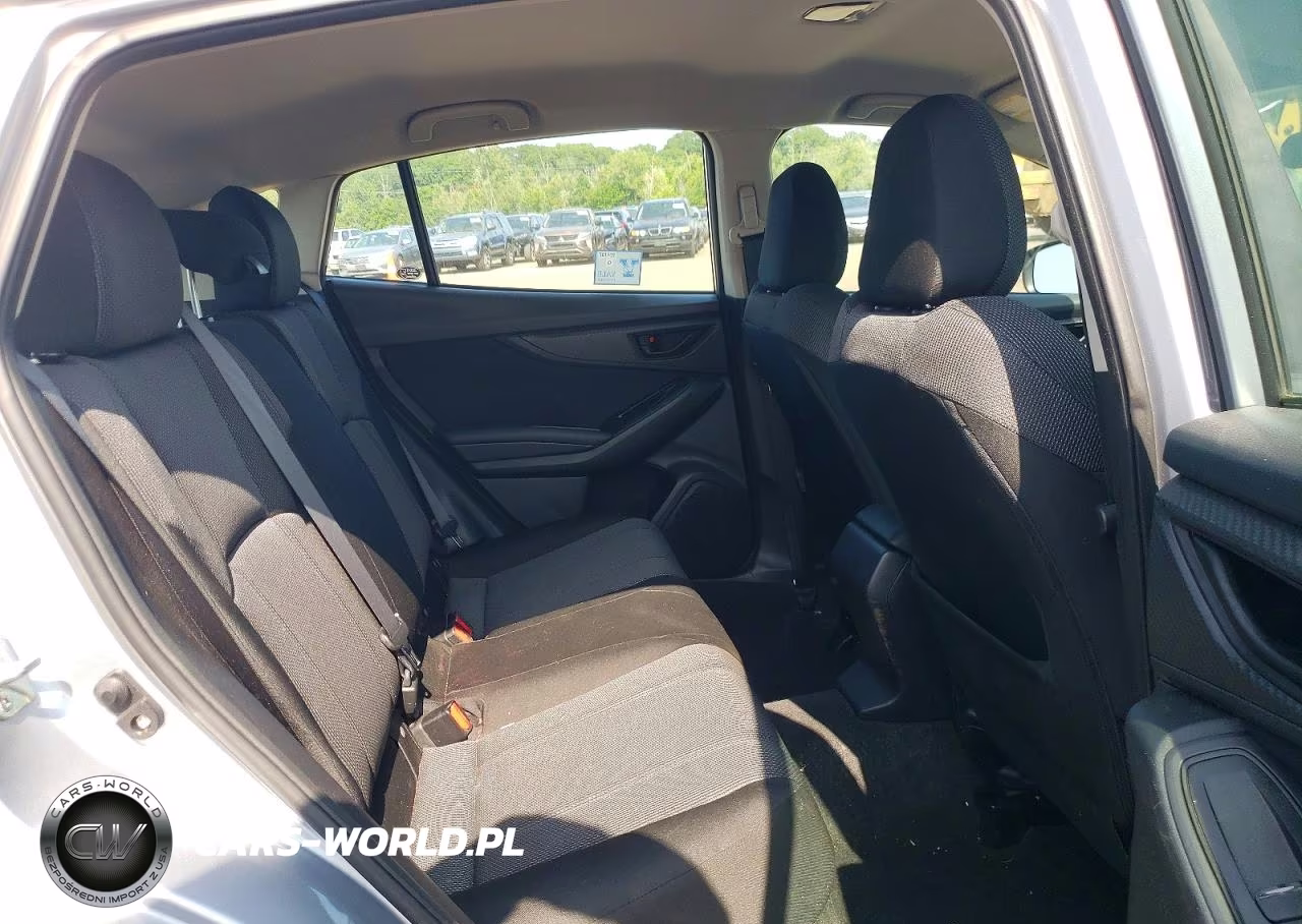 2018 Subaru Impreza VIN:4S3GTAA64J3714132 - 10