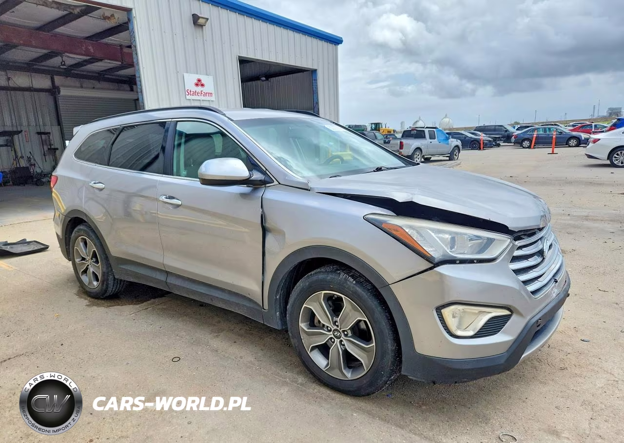 2016 Hyundai Santa Fe Se VIN:KM8SM4HFXGU155845 - 4