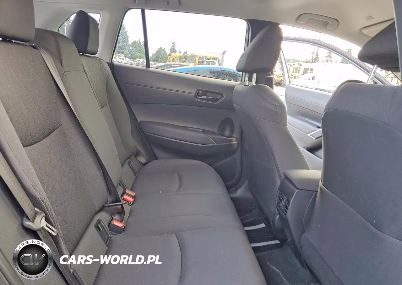 2023 Toyota Corolla Cross Le VIN:7MUCAAAG3PV060010 - 11