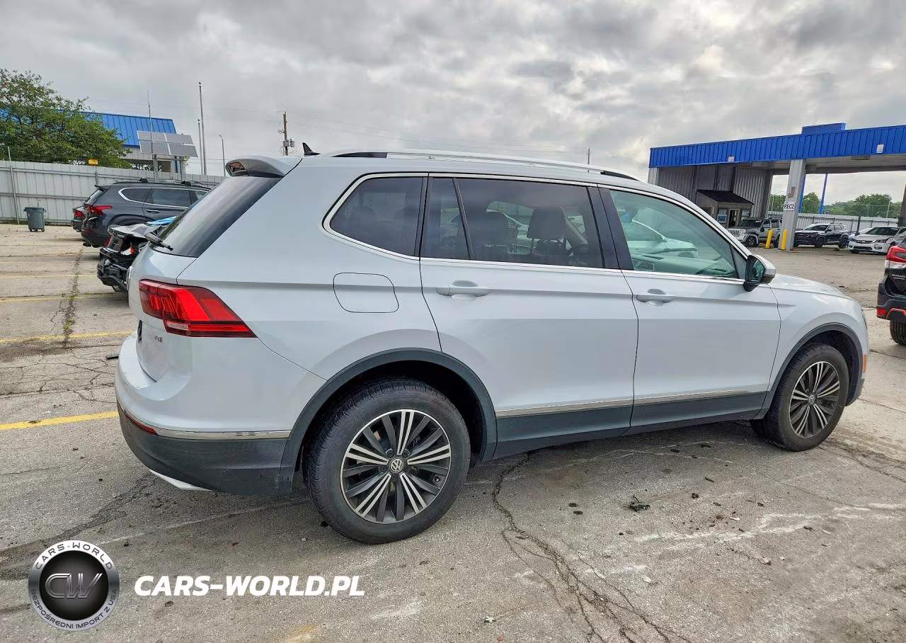 2018 Volkswagen Tiguan Se VIN:3VV3B7AX9JM018380 - 3