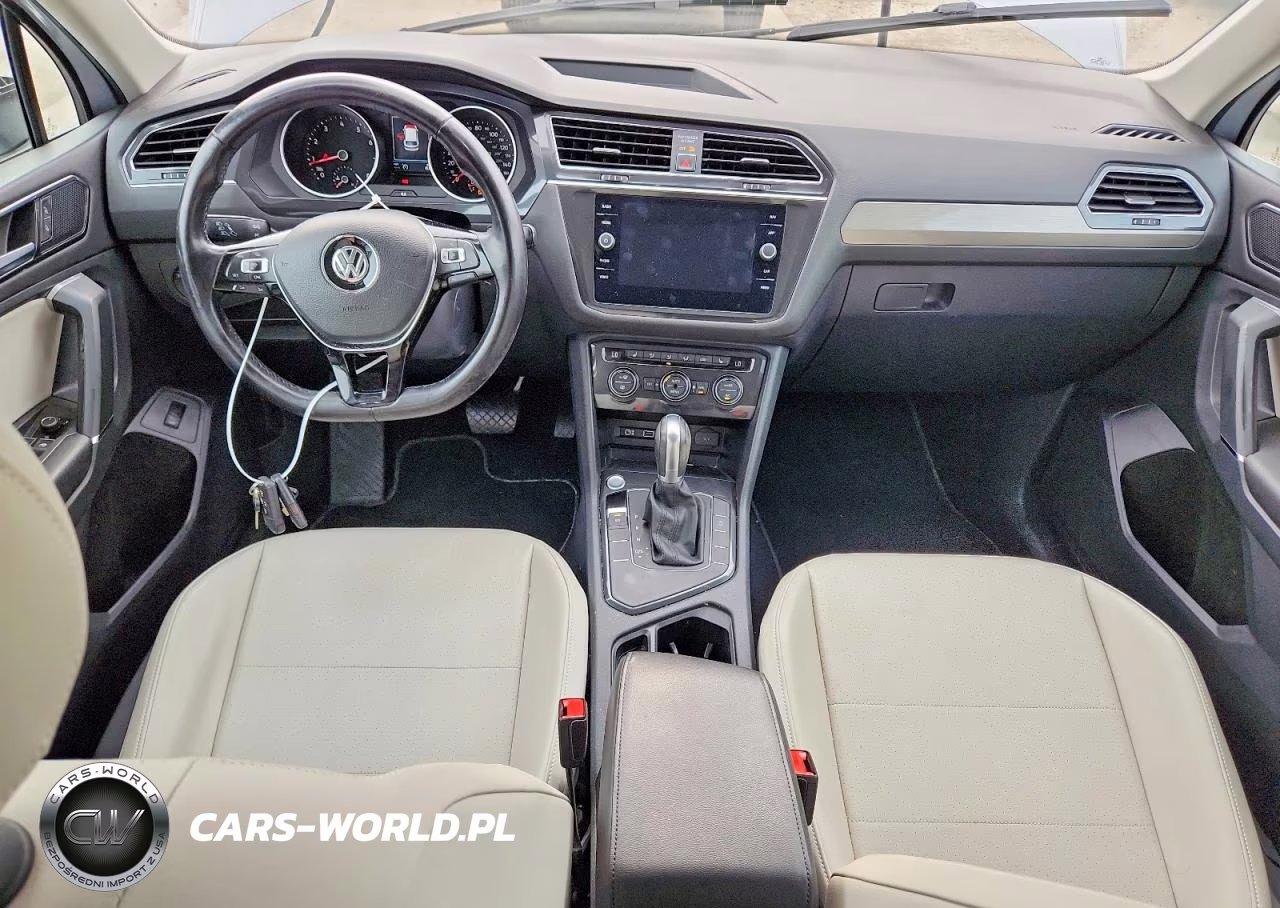 2018 Volkswagen Tiguan Se VIN:3VV3B7AX9JM018380 - 8