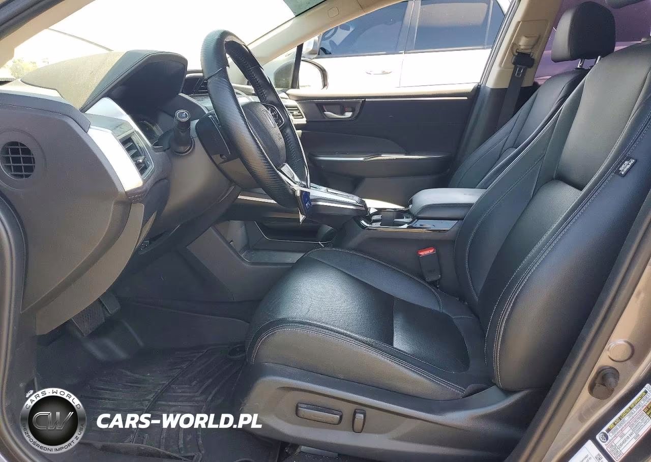 2018 Honda Clarity Touring VIN:JHMZC5F33JC023865 - 7