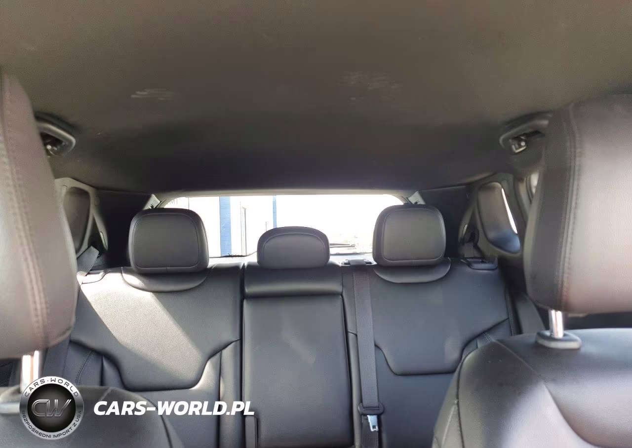 2026 Jeep Compass Limited VIN:3C4NJDCN4TT188174 - 10