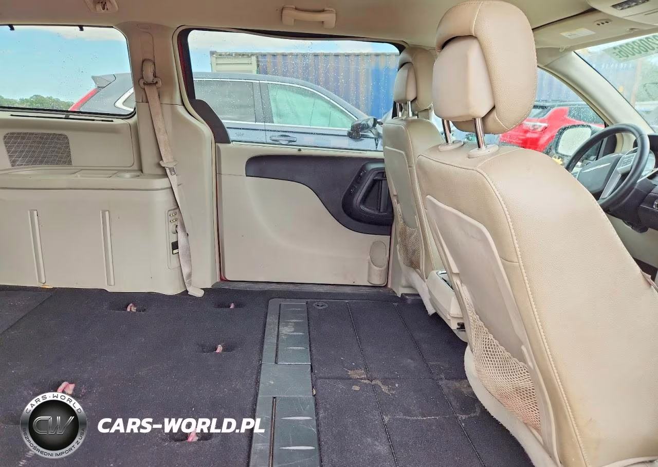 2012 Chrysler Town & Country Touring L VIN:2C4RC1CGXCR233021 - 11