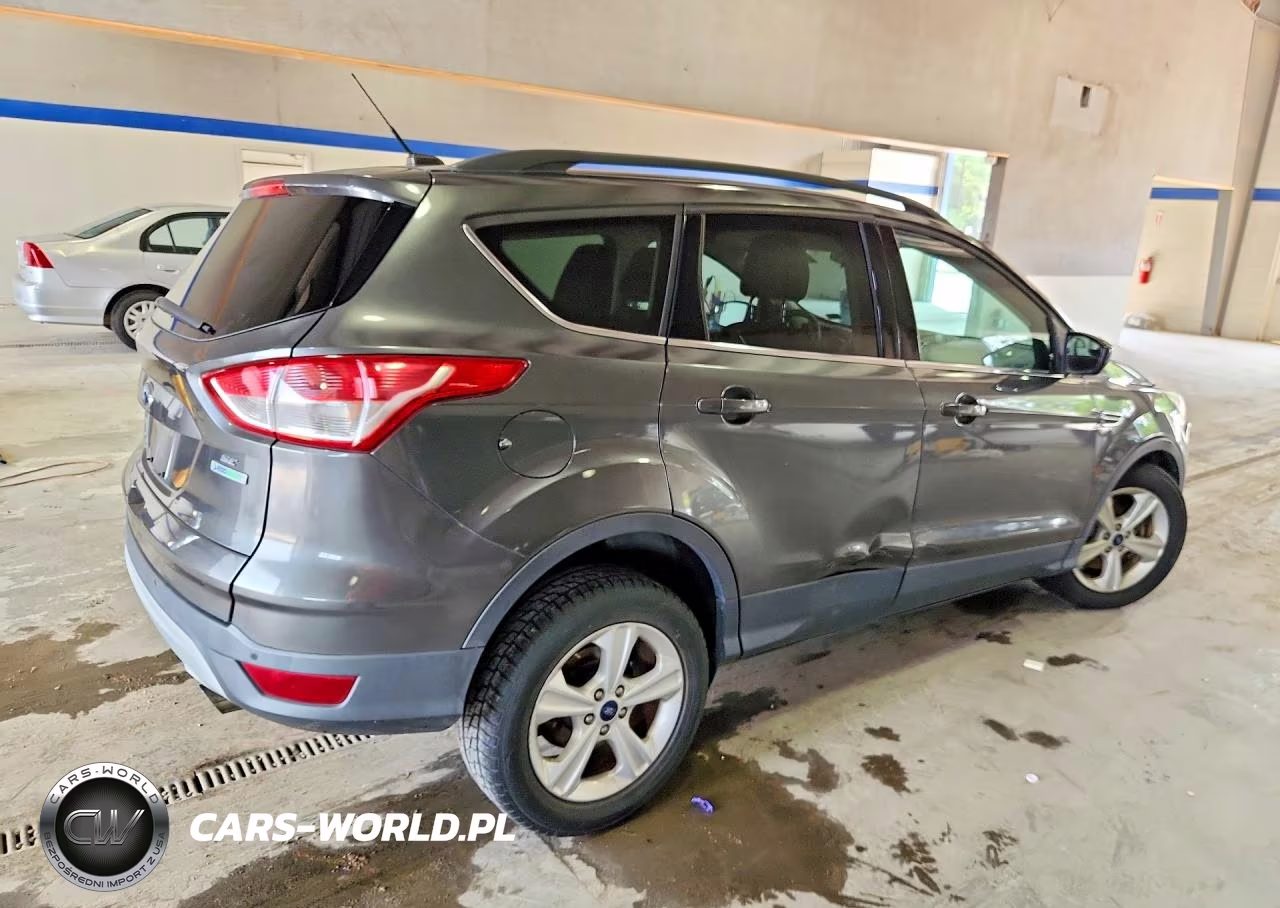 2016 Ford Escape Se VIN:1FMCU0G90GUC52352 - 3