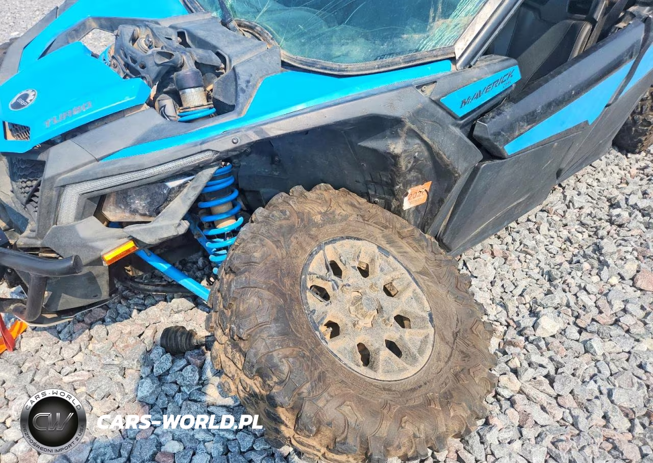 2023 Can-Am Maverick X3 Ds Turbo Utility Vehicle VIN:3JBVMAY47PE000119 - 10