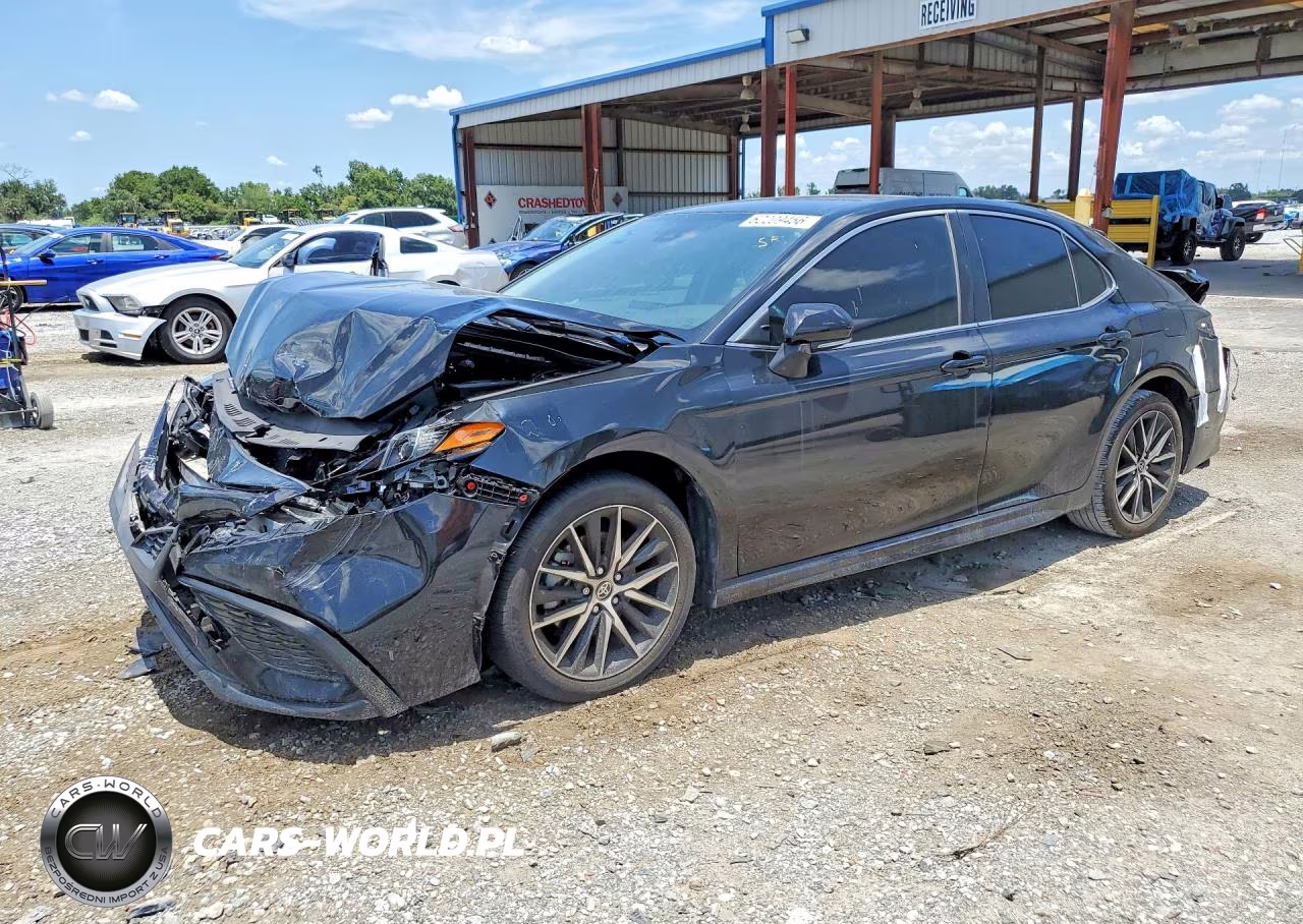 2023 Toyota Camry Se – zdjęcie 1 z 13