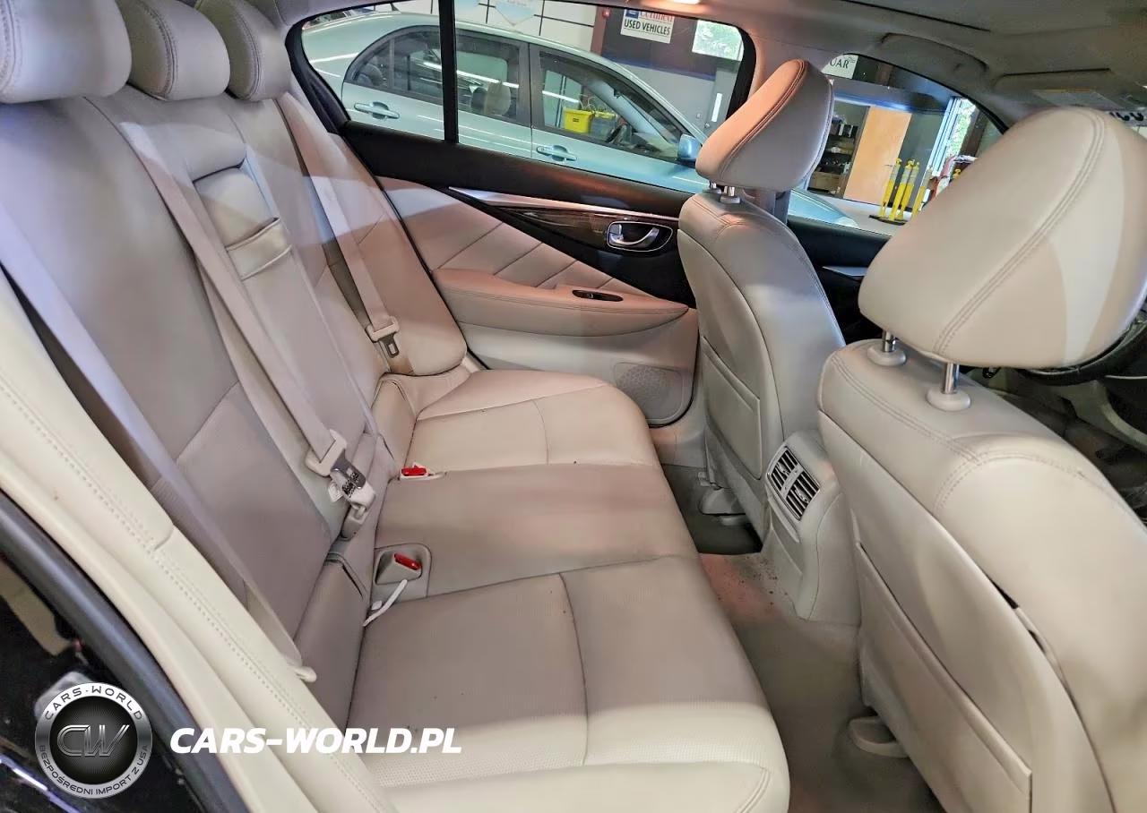 2015 Infiniti Q50 Premium VIN:JN1BV7AR5FM397676 - 10