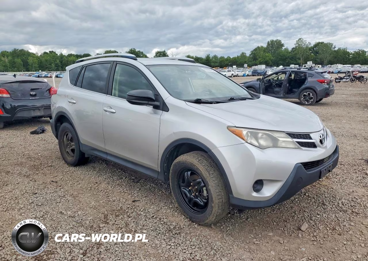 2014 Toyota Rav4 Le VIN:JTMBFREV5EJ004742 - 4