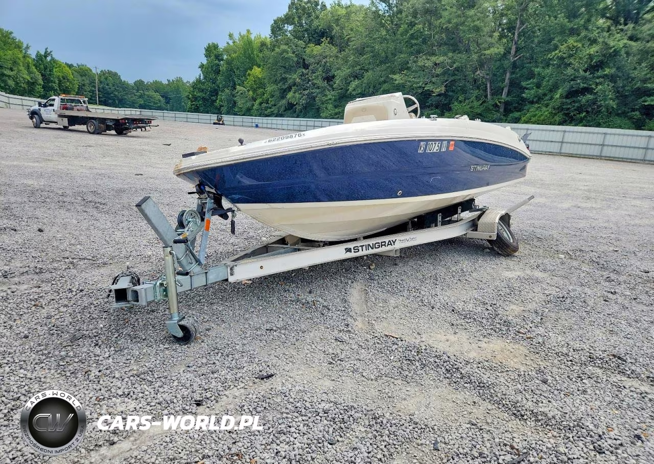 2017 Stingray Boats 186Cc VIN:PNYUSE32H617 - 2