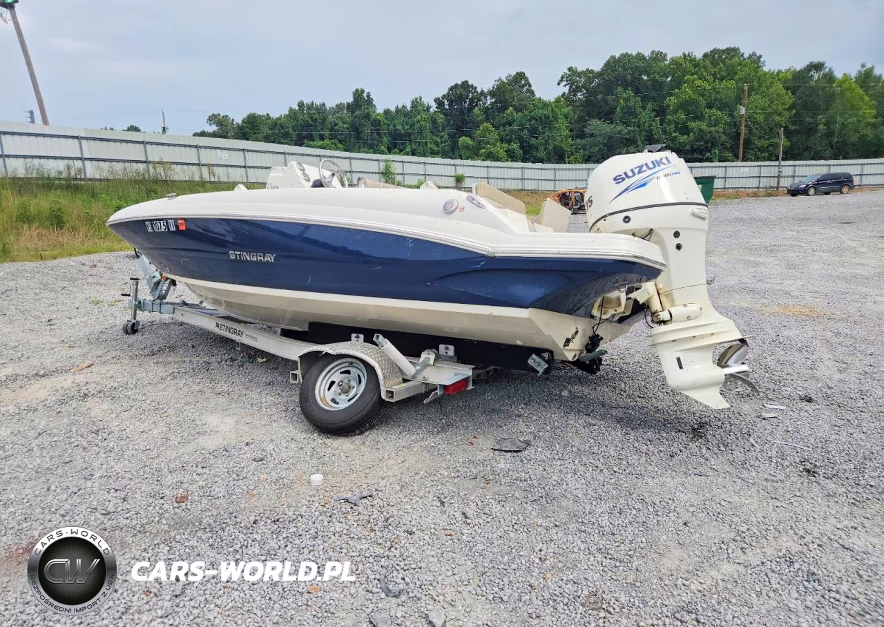 2017 Stingray Boats 186Cc VIN:PNYUSE32H617 - 3