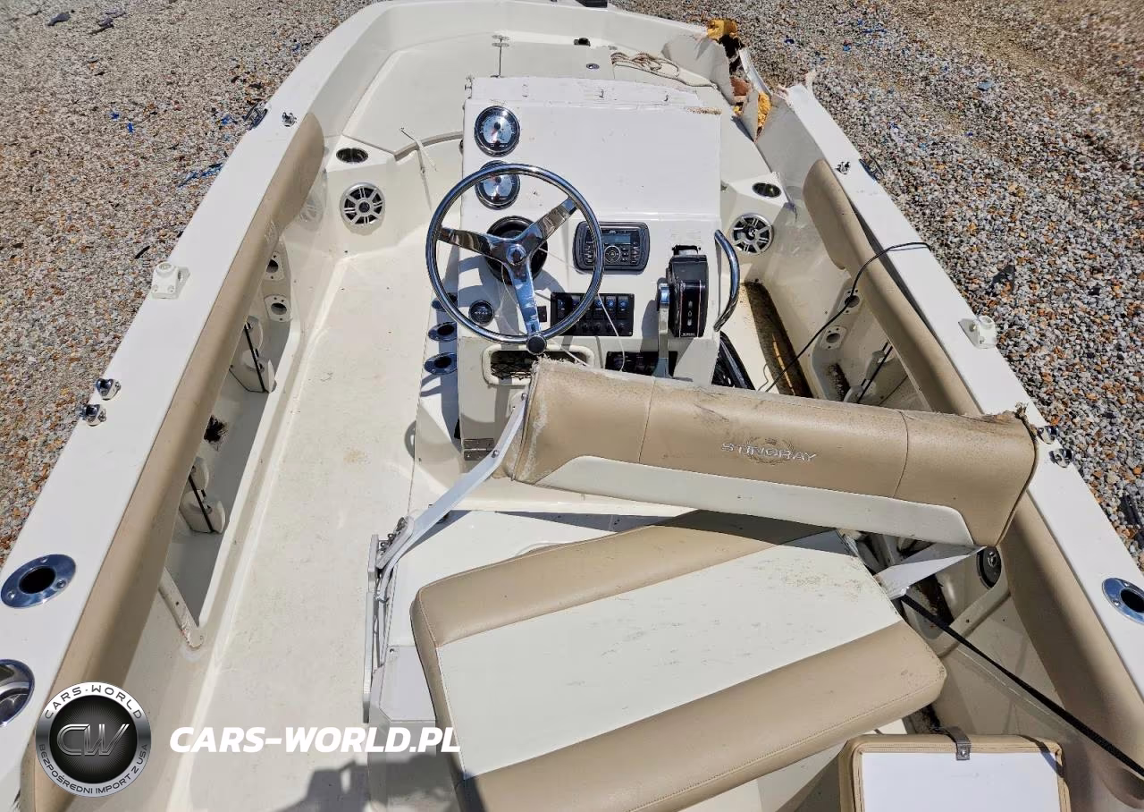 2017 Stingray Boats 186Cc VIN:PNYUSE32H617 - 8