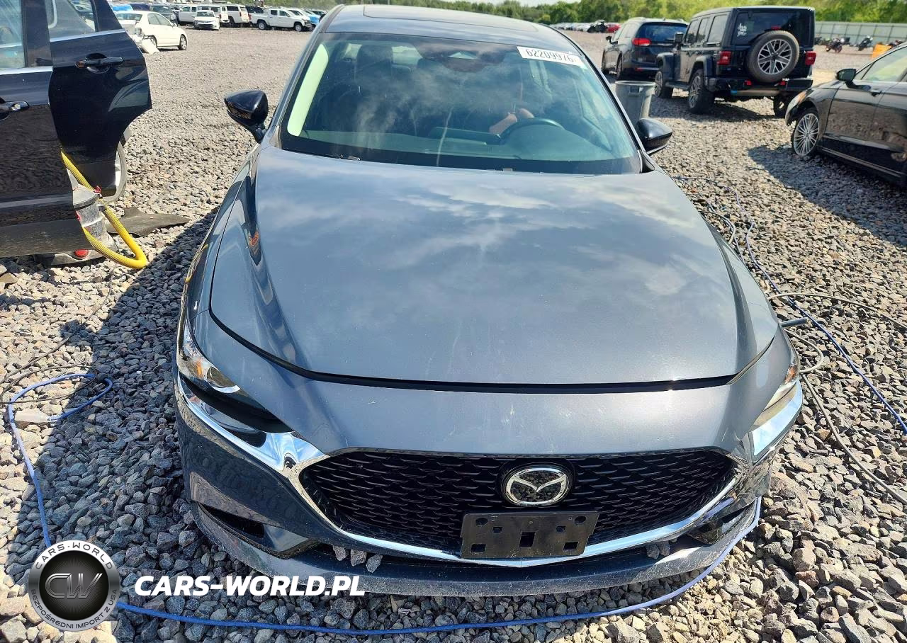2024 Mazda 3 Preferred VIN:3MZBPBCM1RM414054 - 5