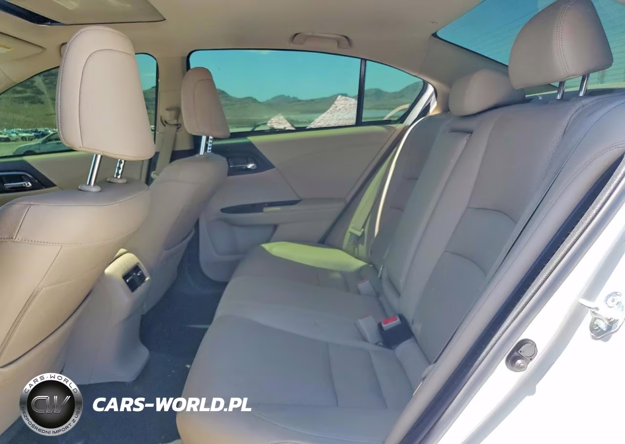 2017 Honda Accord Touring Hybrid VIN:JHMCR6F74HC016222 - 10