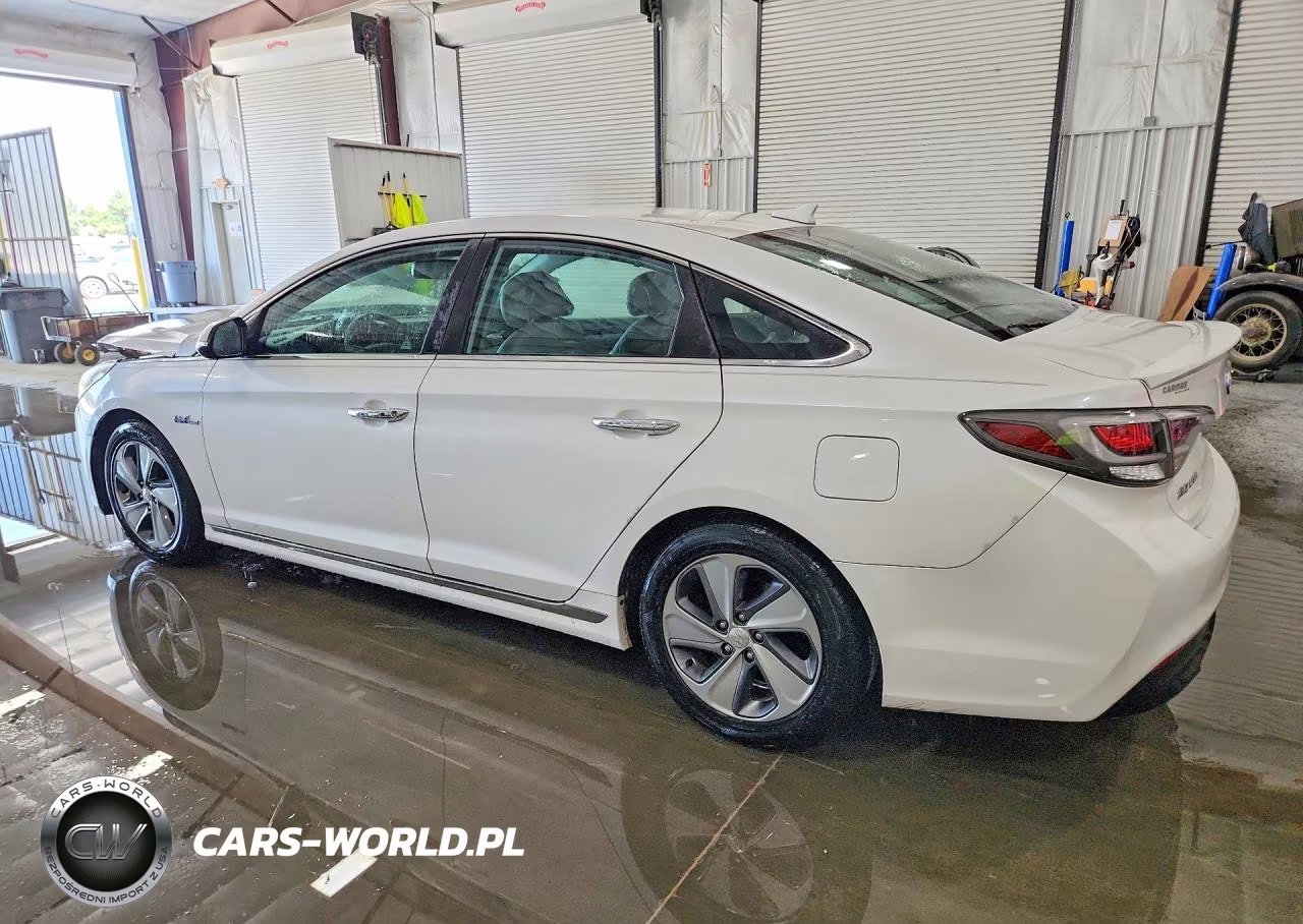 2016 Hyundai Sonata Hybrid Limited VIN:KMHE34L13GA019067 - 2