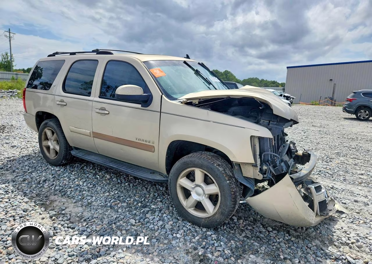2007 Chevrolet Tahoe C1500 VIN:1GNFC13J77R306069 - 4