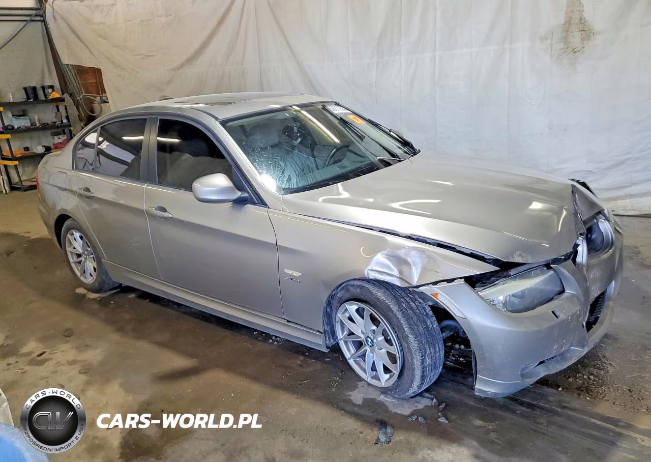 2010 BMW 328 Xi Sulev VIN:WBAPK5C5XAA649343 - 4