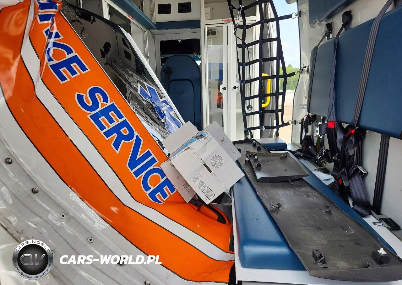 2025 Mercedes-Benz Sprinter 2500 VIN:W1W4NBHY4ST201382 - 10