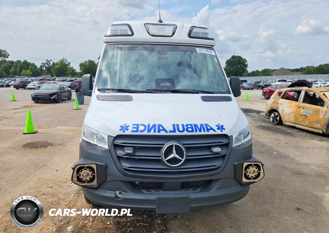 2025 Mercedes-Benz Sprinter 2500 VIN:W1W4NBHY4ST201382 - 5
