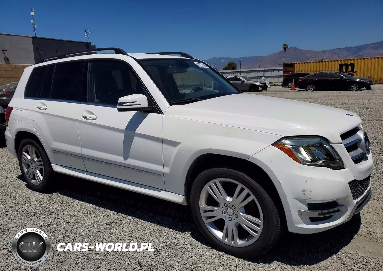 2015 Mercedes-Benz Glk 350 VIN:WDCGG5HB0FG338358 - 4