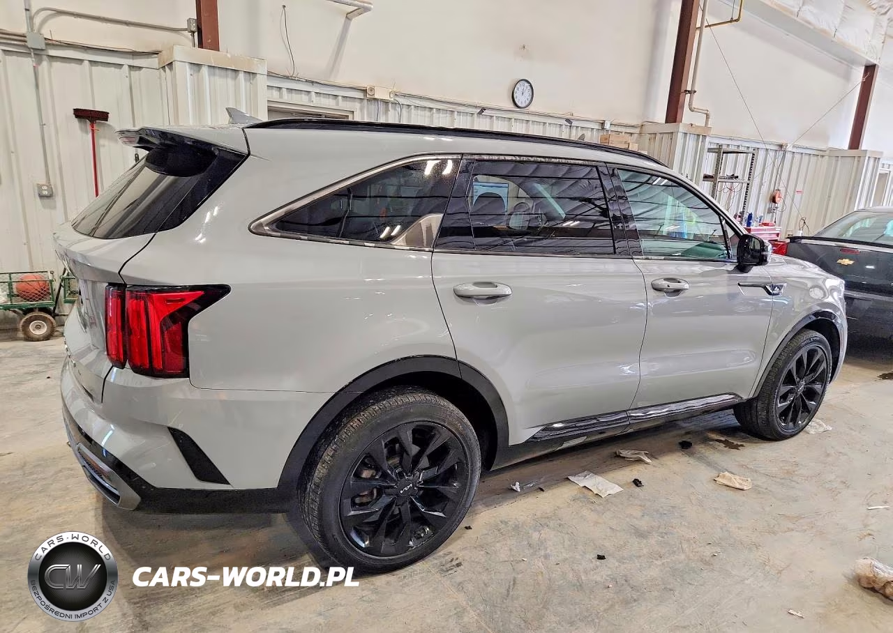 2022 Kia Sorento VIN:5XYRK4LF5NG120144 - 3