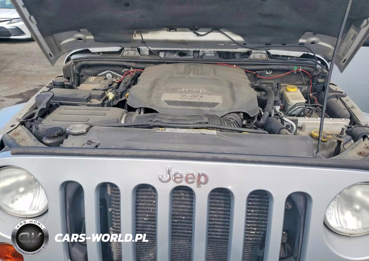 2012 Jeep Wrangler Sahara VIN:1C4GJWBG2CL154396 - 12