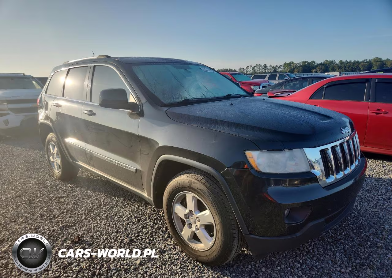2012 Jeep Grand Cherokee Laredo VIN:1C4RJEAG9CC334303 - 4