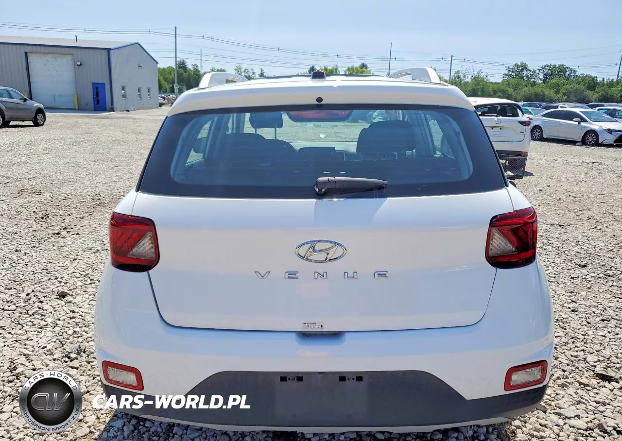 2025 Hyundai Venue Sel VIN:KMHRC8A38SU353034 - 6