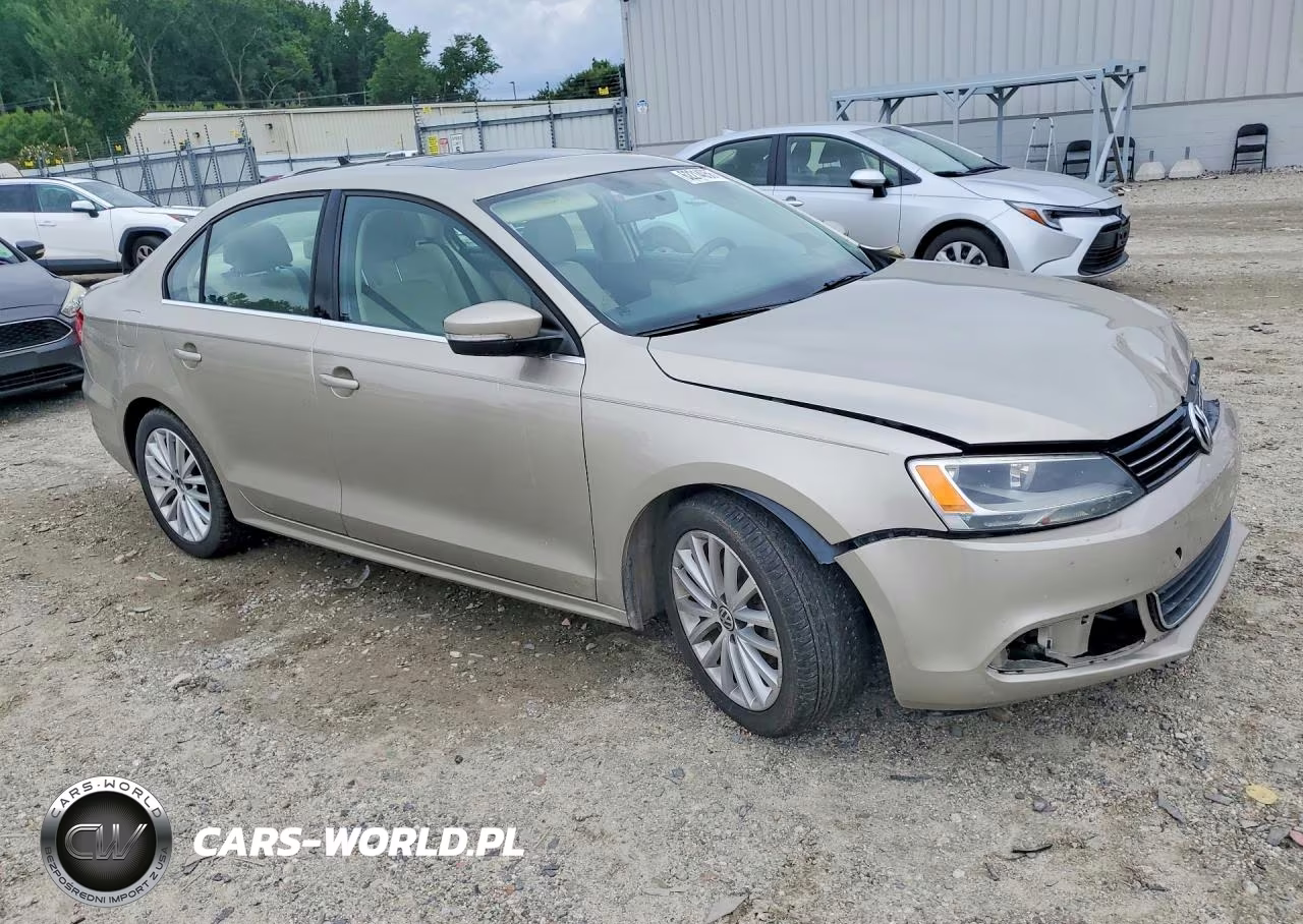 2014 Volkswagen Jetta Tdi VIN:3VWLL7AJ1EM244598 - 4