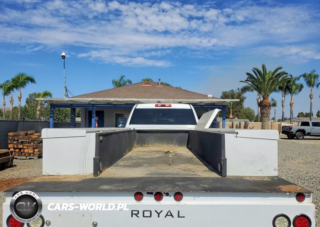 2020 GMC Sierra C3500 VIN:1GD38PE75LF274537 - 10