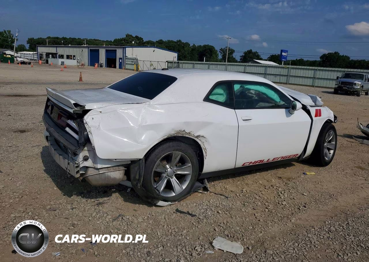 2019 Dodge Challenger Sxt VIN:2C3CDZAG6KH606648 - 3