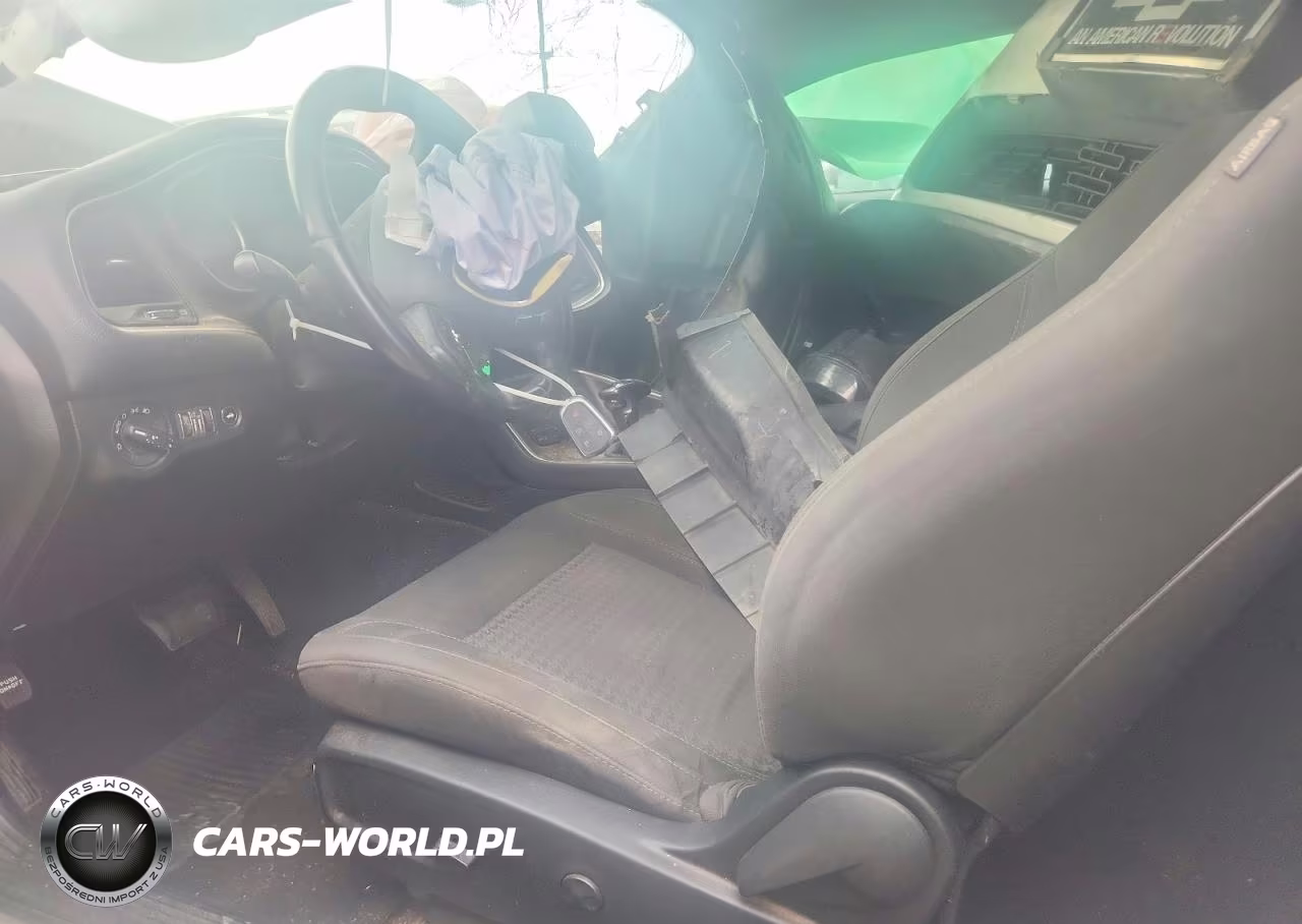 2019 Dodge Challenger Sxt VIN:2C3CDZAG6KH606648 - 7