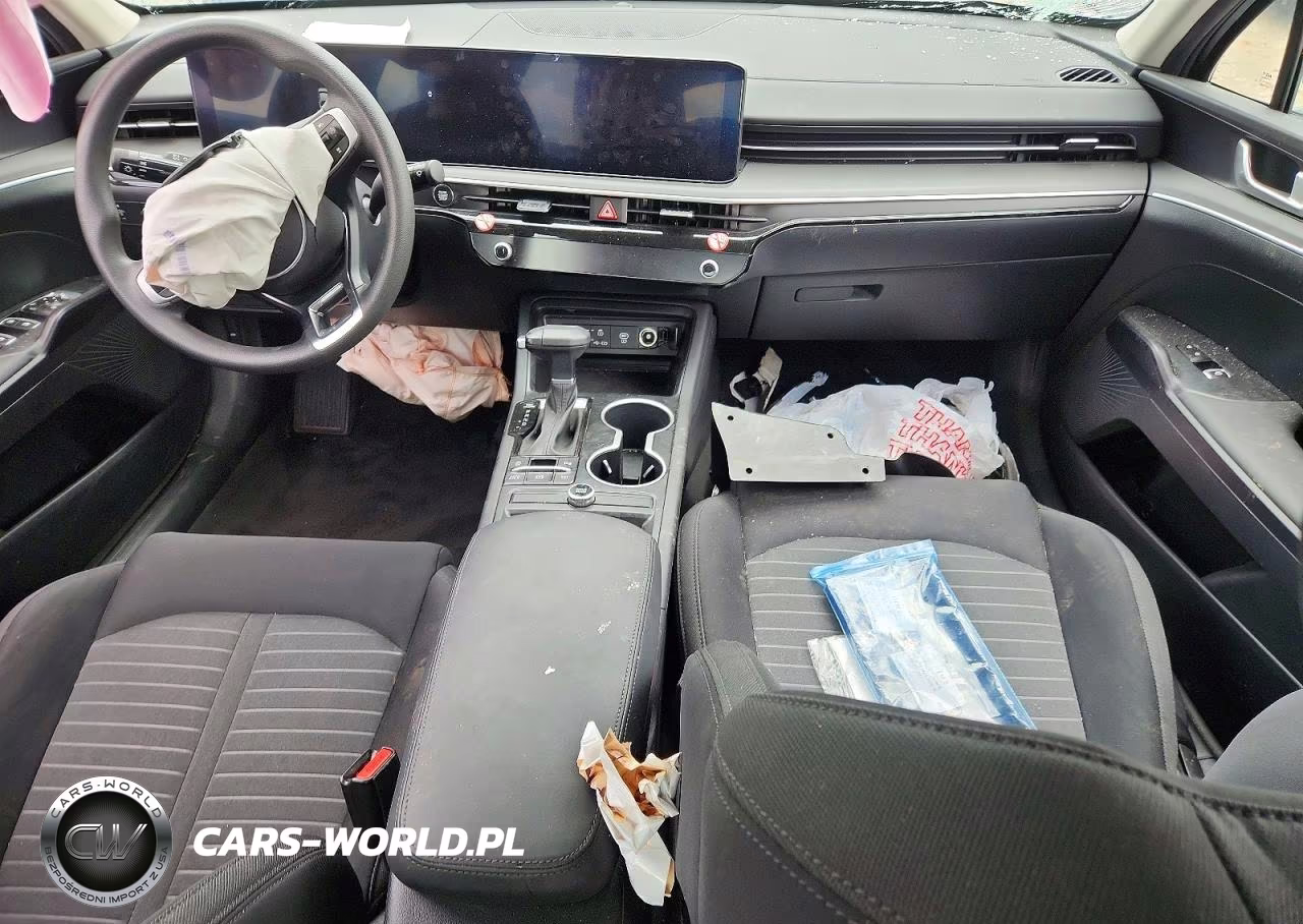 2026 Kia K5 Lxs VIN:KNAG24J77T5457887 - 8