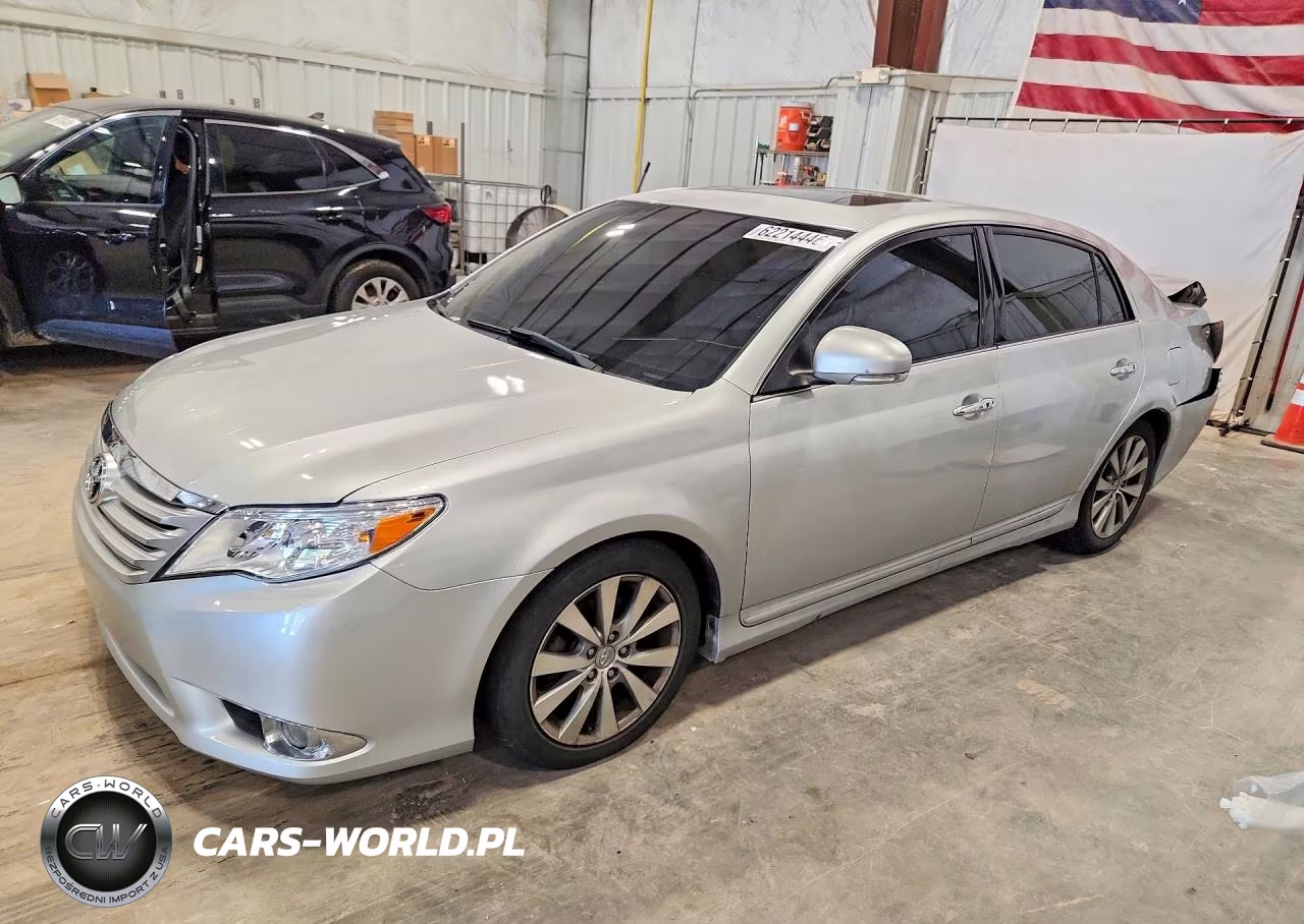 2012 Toyota Avalon Limited