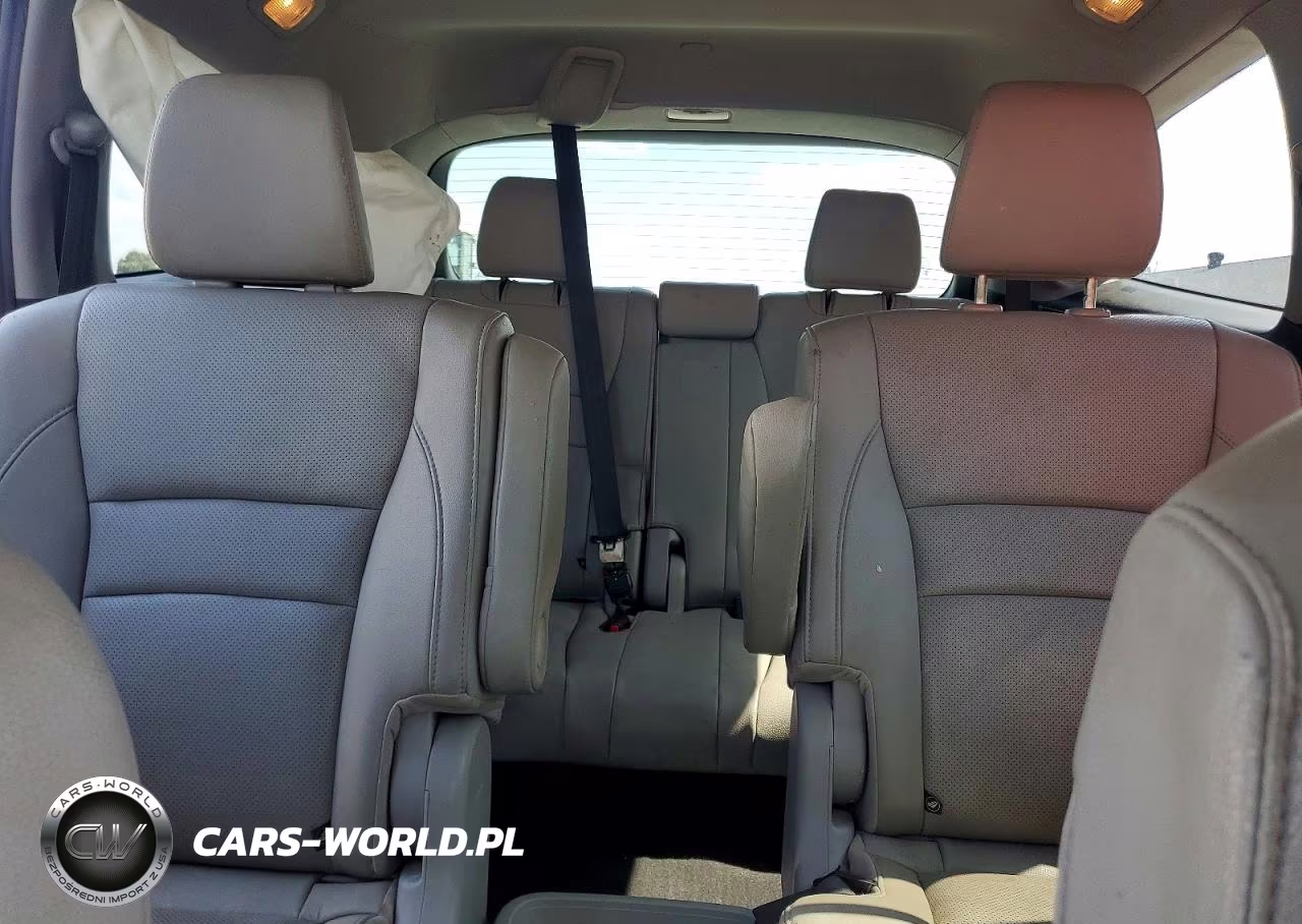2020 Honda Pilot Elite VIN:5FNYF6H02LB063518 - 10