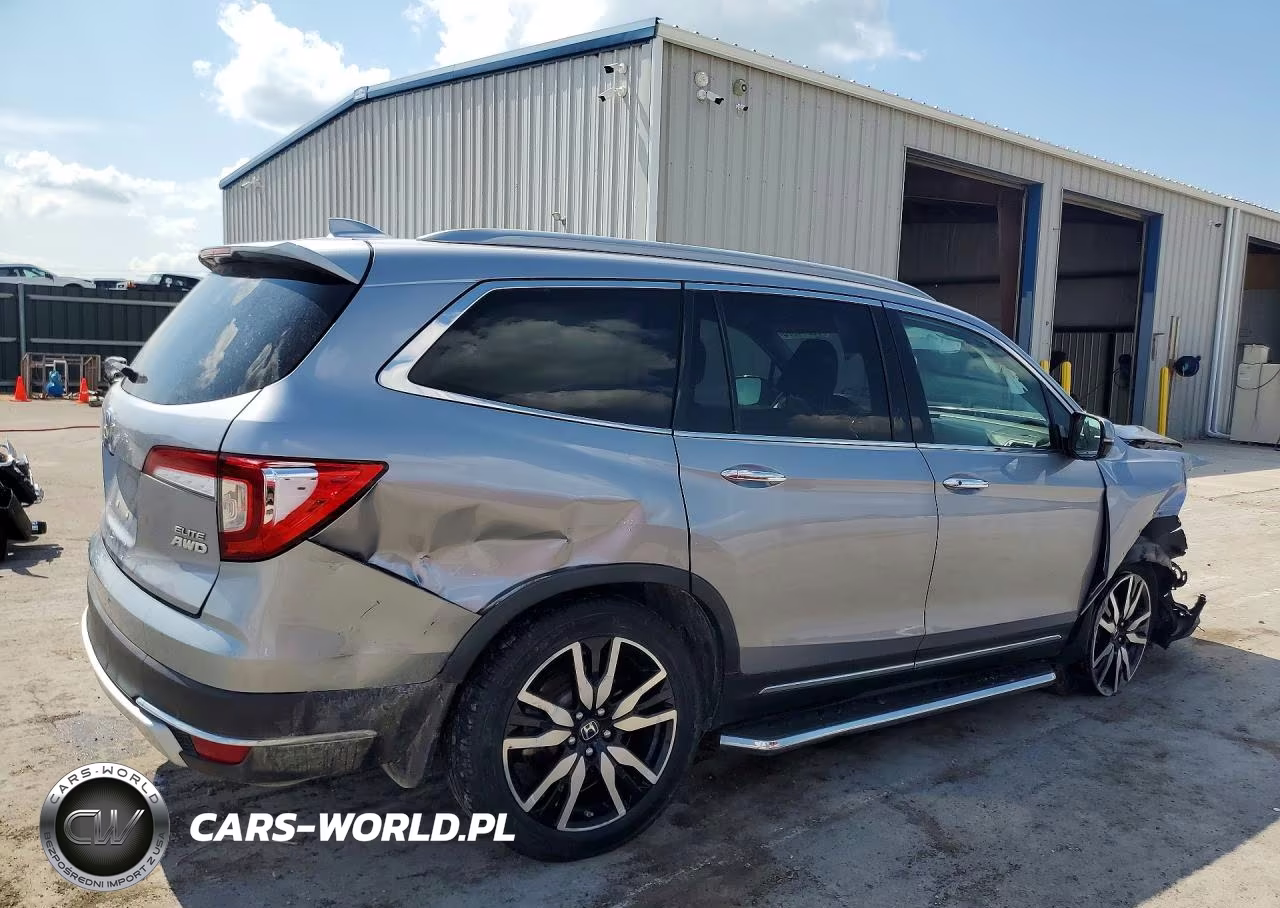 2020 Honda Pilot Elite VIN:5FNYF6H02LB063518 - 3