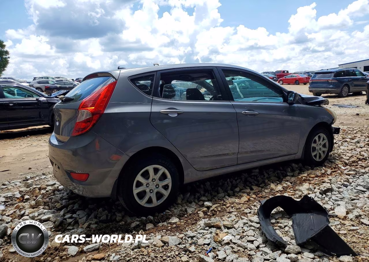 2014 Hyundai Accent Gs VIN:KMHCT5AE6EU152582 - 3