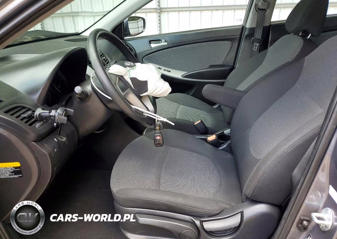 2014 Hyundai Accent Gs VIN:KMHCT5AE6EU152582 - 7