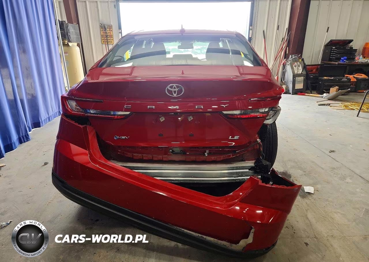 2025 Toyota Camry Le VIN:4T1DAACK2SU119774 - 6