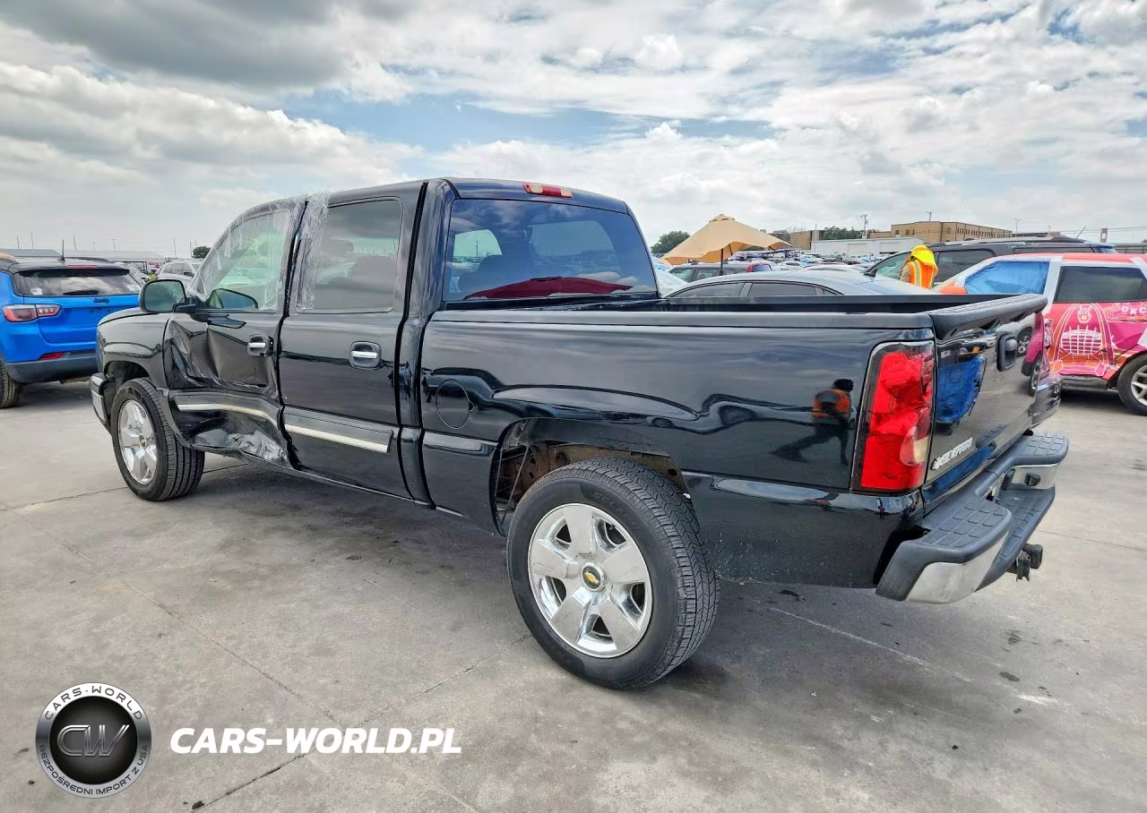 2007 Chevrolet Silverado C1500 Classic Crew Cab VIN:2GCEC13V471145244 - 2