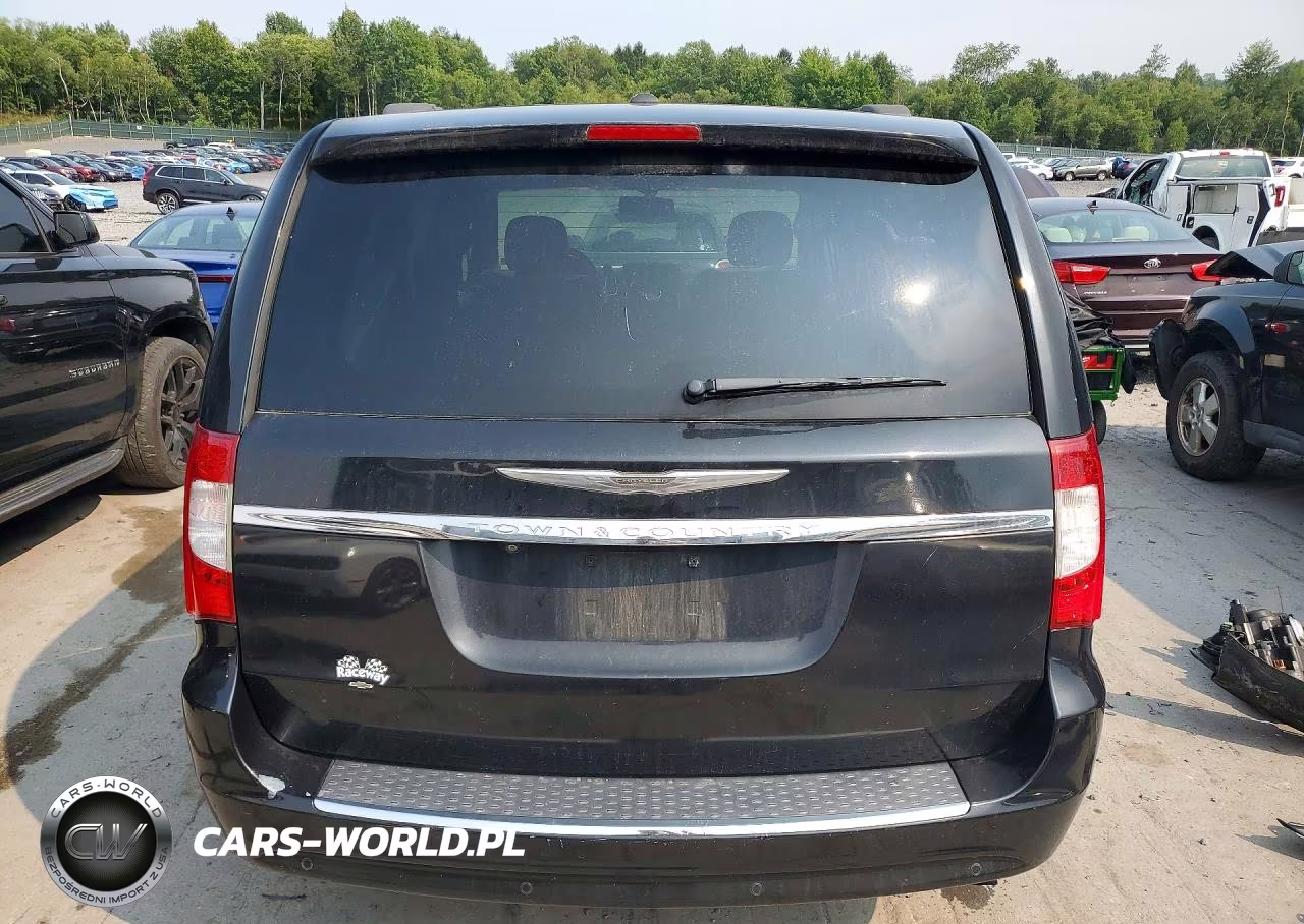 2014 Chrysler Town & Country Limited VIN:2C4RC1GG0ER192637 - 6
