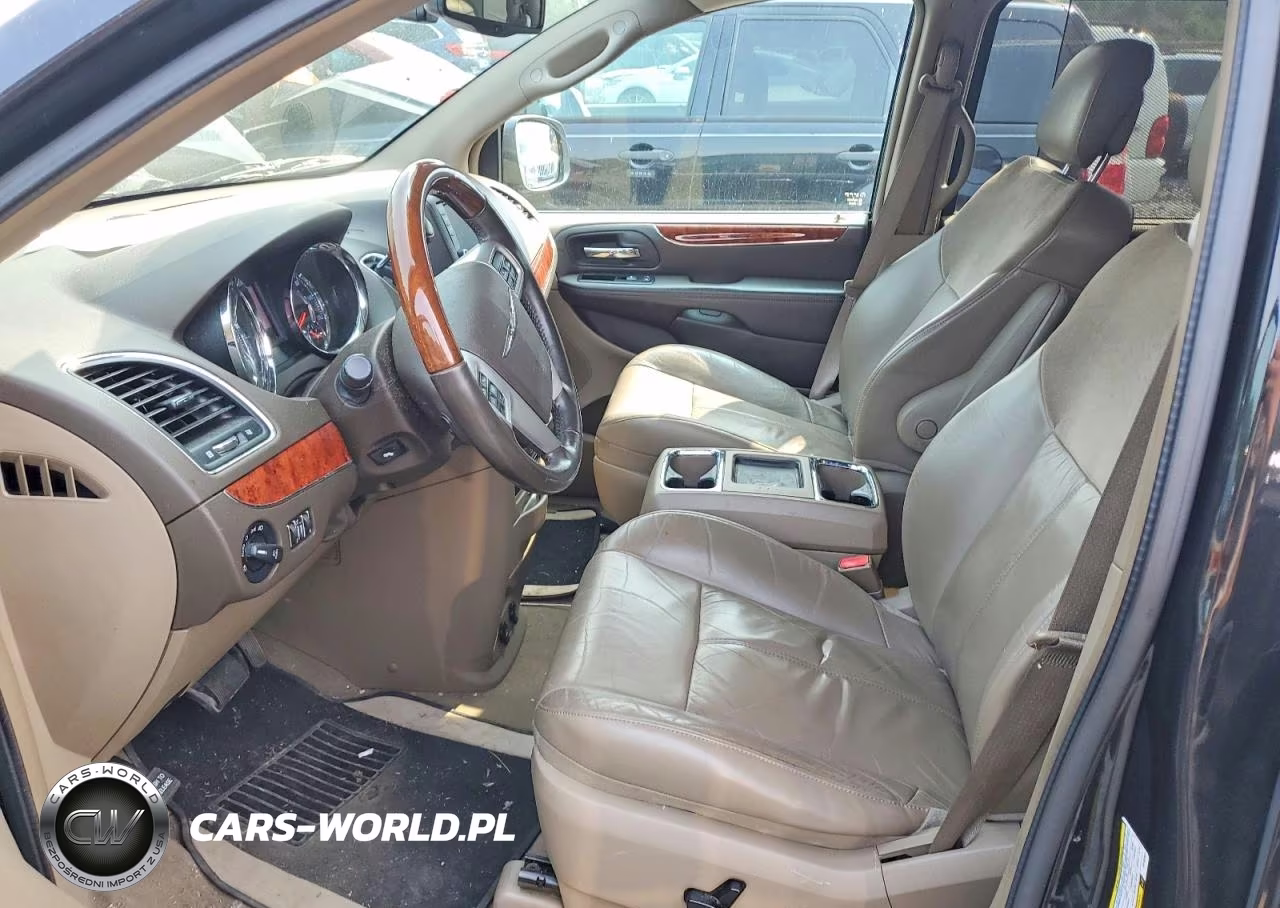 2014 Chrysler Town & Country Limited VIN:2C4RC1GG0ER192637 - 7
