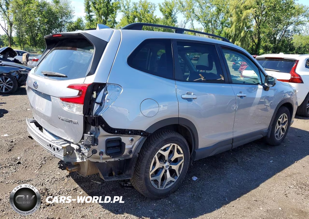 2021 Subaru Forester Premium VIN:JF2SKAJC5MH488310 - 3