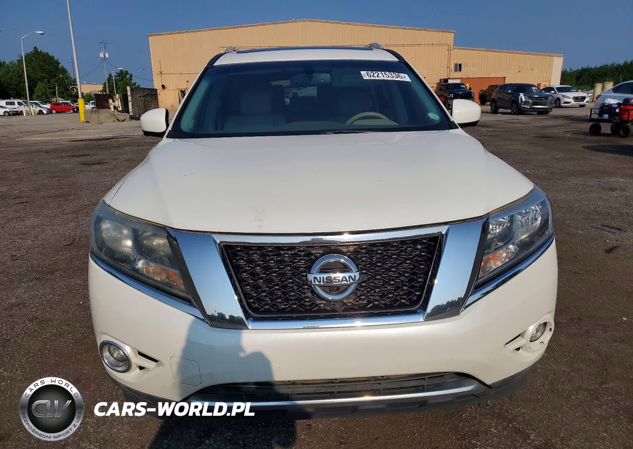 2015 Nissan Pathfinder Platinum VIN:5N1AR2MN8FC630234 - 5