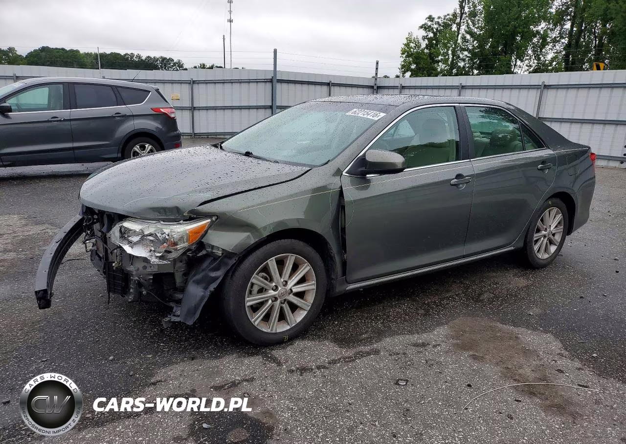 2012 Toyota Camry Xle – zdjęcie 1 z 12